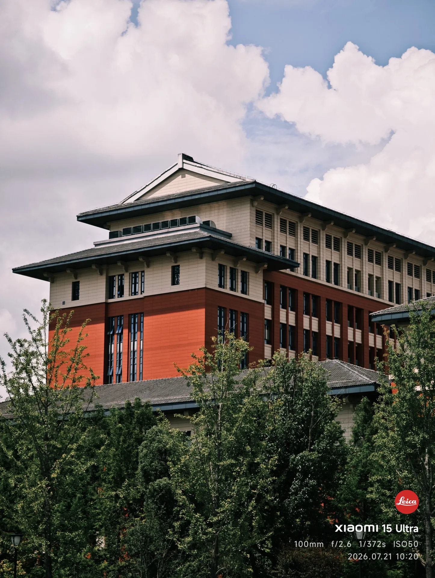 浙江大学校门
